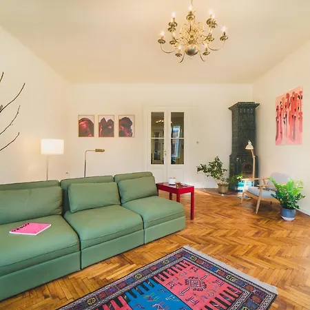 Iancu 21 Apartment